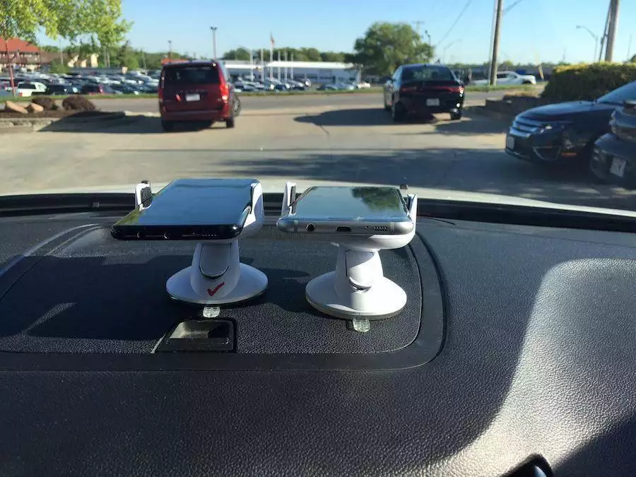 Ruszył system kontroli stanu dróg oparty na… smartfonach kierowców