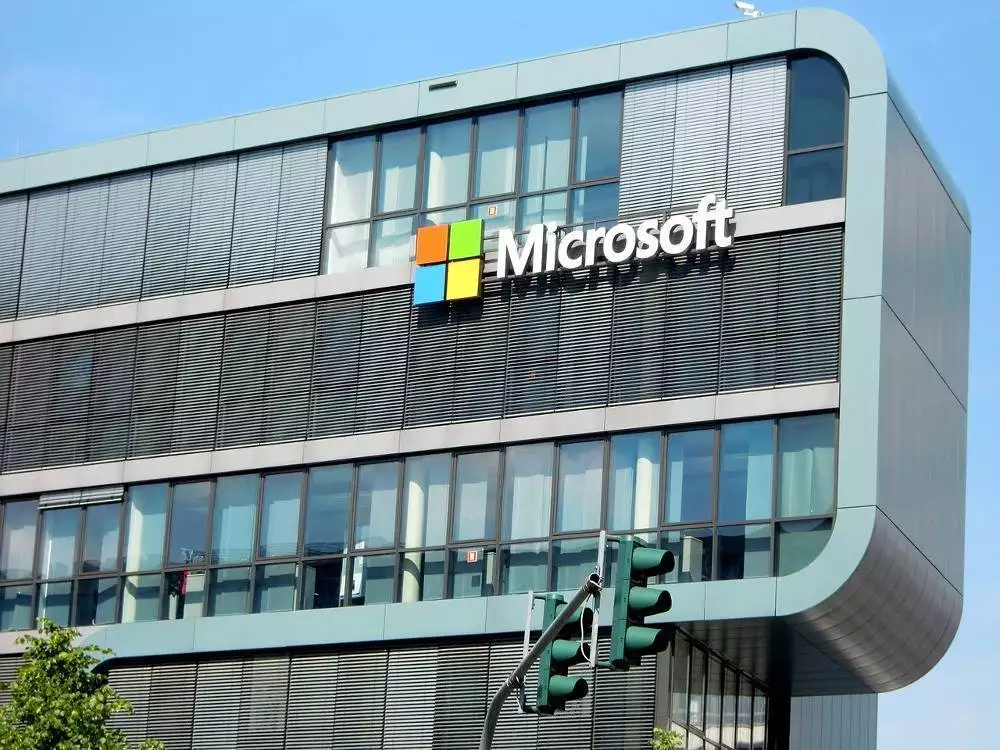 Jak Satya Nadella zmienił kulturę organizacyjną Microsoft?